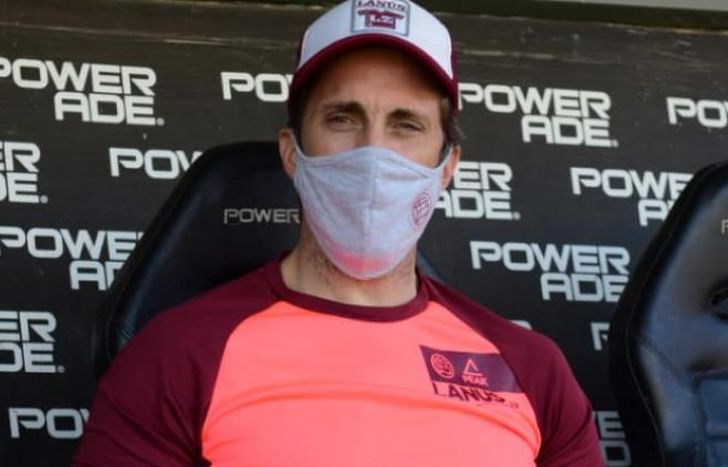 Zubeldía volvió al banco de suplentes en el triunfo ante Central.