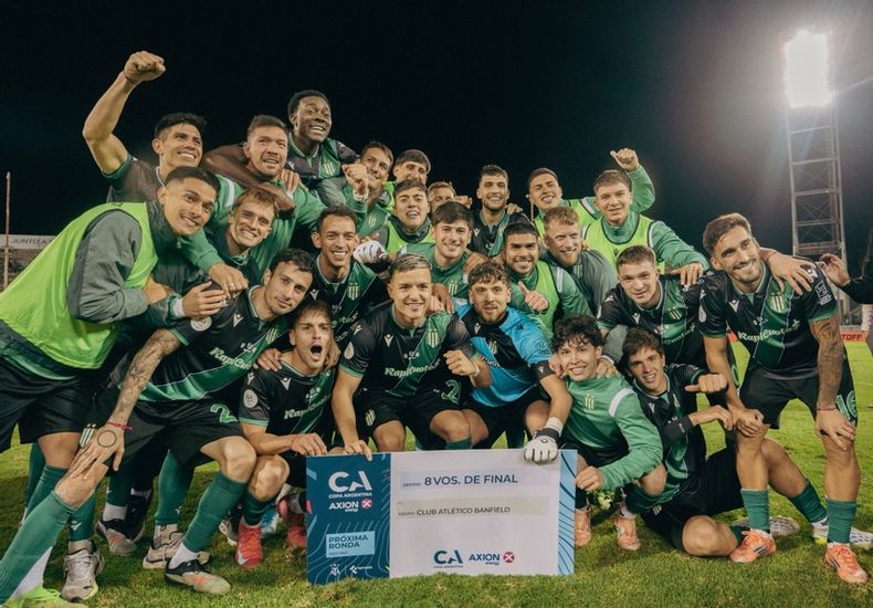 Banfield pas&oacute; a octavos en Copa Argentina.
