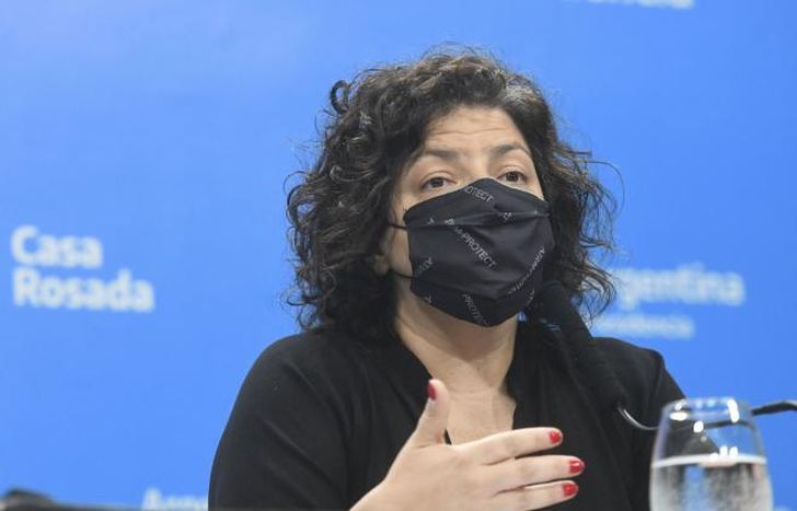 Carla Vizotti adelantó que se prepara un pase sanitario.