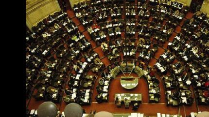 la cámara baja mostrará el nivel de polarización.