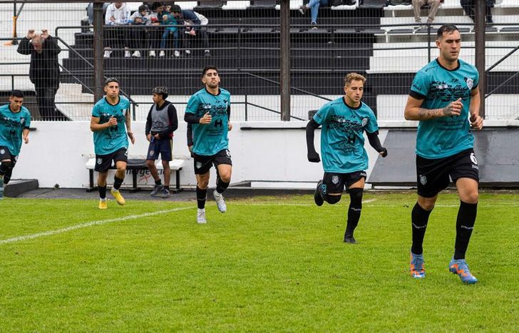 El Porve se alejó de la punta.