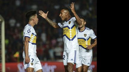 Boca fue contundente y marcó cuatro goles en un tiempo.