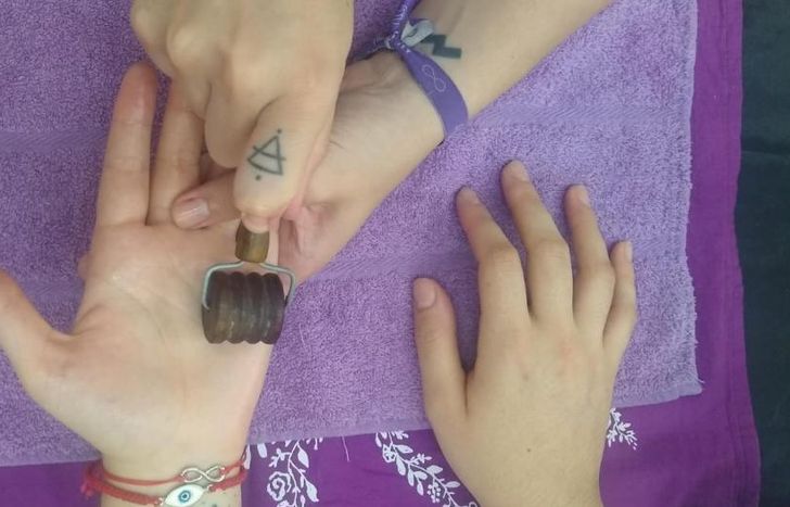 Aseguró que la reflexología aporta múltiples beneficios.