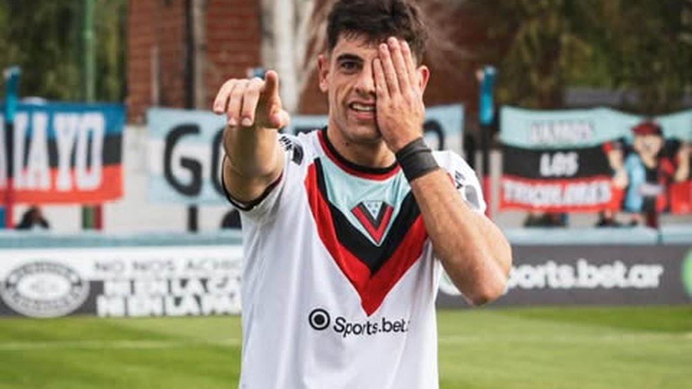 Bruno Báez le dio el triunfo&nbsp; a Brown de Adrogué.