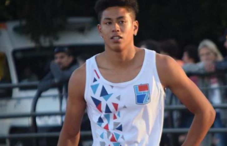 Joel suma dos medallas de plata en salto en largo.