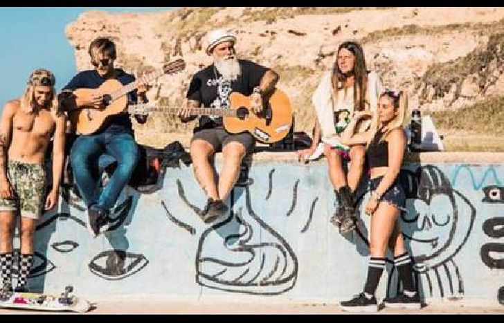 EL MÚSICO, EN FAMILIA.