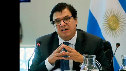 “Tenemos que fijar condiciones para que la Argentina se desarrolle en un clima de tranquilidad”.