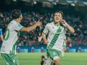 Tomás Adoryan clavó un golazo para Banfield ante Tigre.