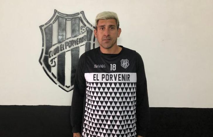Javier Páez, entrenador de El Porvenir.