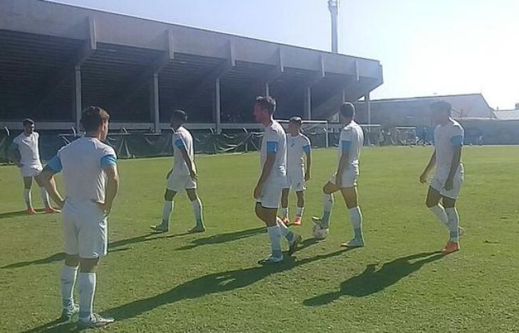 El Gasolero arrasó frente a los reservistas de Banfield.