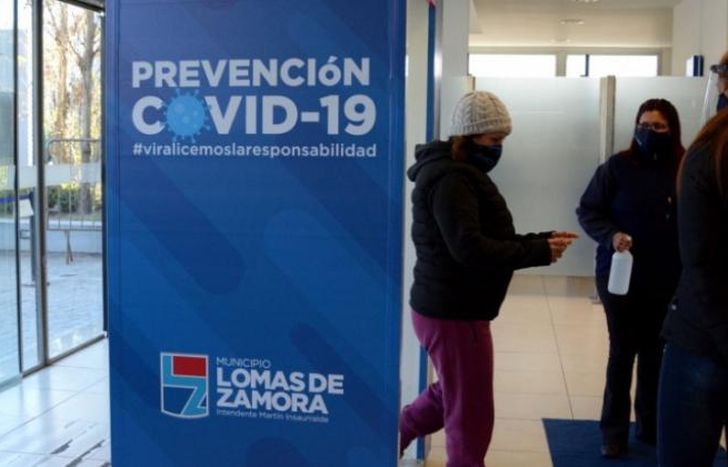 Las oficinas siguen sosteniendo el protocolo.