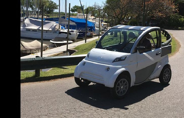 la empresa proyecta comercializar unas 500 unidades al año de sus citycars eléctricos