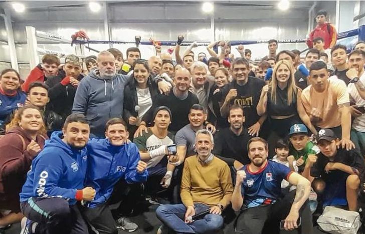 El encuentro se realizó en el Gimnasio de Deportes de Contacto.