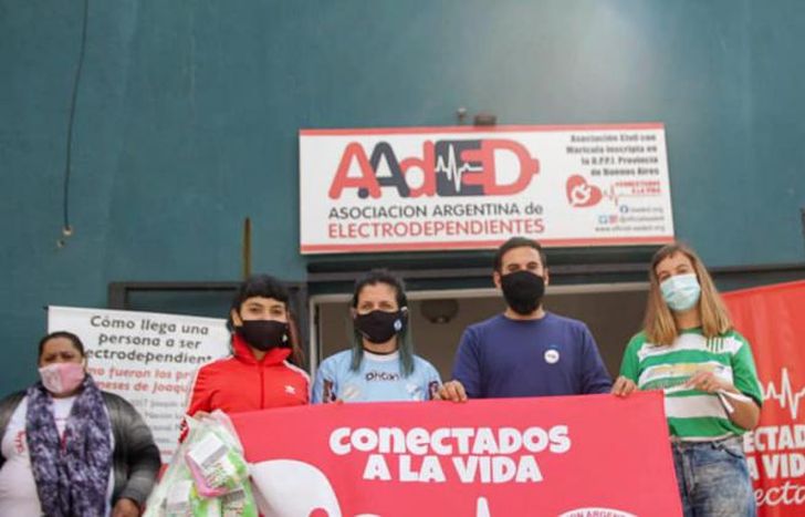 Los clubes, solidarios con los vecinos.