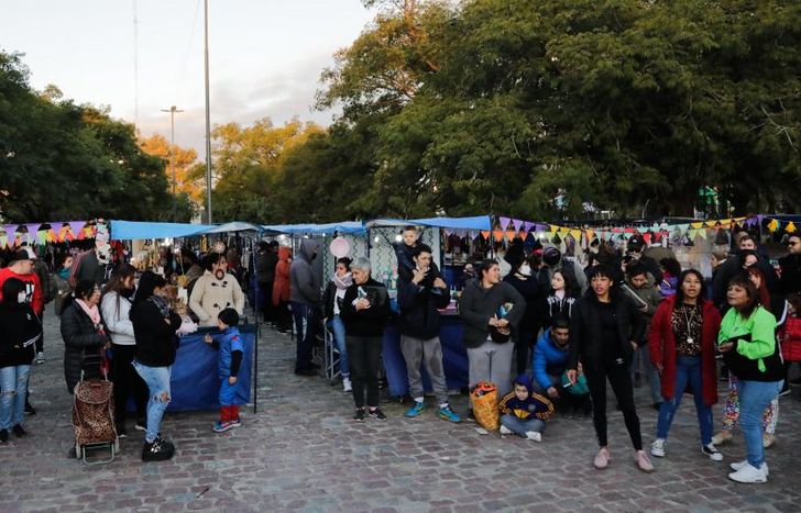 El Mercado de Emprendedores llega por partida doble.