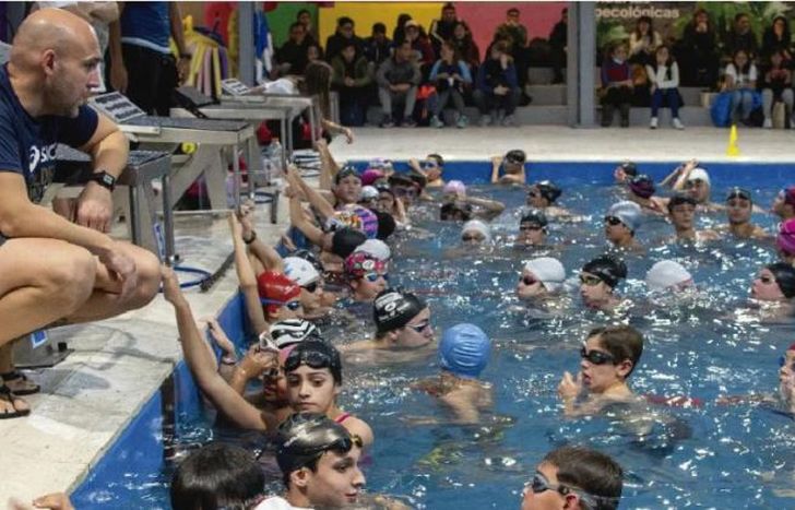 Más de 100 chicos y chicas de Lomas participaron del evento.