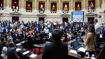 Diputados hizo un minuto de silencio por la trágica muerte de Sebastián Piñera.
