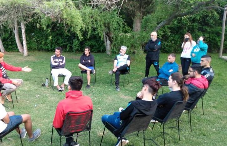 Látigo Coggi en su encuentro en San Vicente.