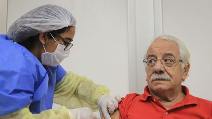 La Fundación Huésped inició un estudio de investigación sobre la vacuna contra el dengue. La Fundación Huésped inició un estudio de investigación sobre la vacuna contra el dengue.