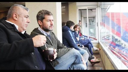 Dirigentes de AFA y funcionarios del Gobierno analizan alternativas.