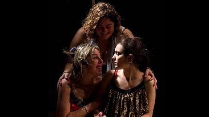 domingo de teatro, en banfield