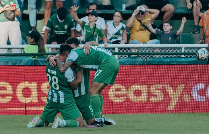 Arturia marcó el tercera ante el Ferroviario.