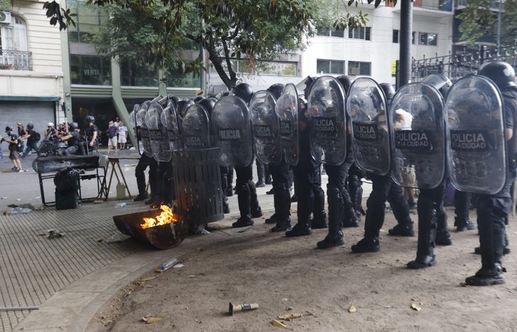 La detención fue en Avellaneda en manos de la Policía Federal, quien reprimió durante el debate de la reforma laboral.