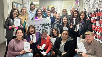 Un encuentro para para recordar La Noche de las Corbatas.