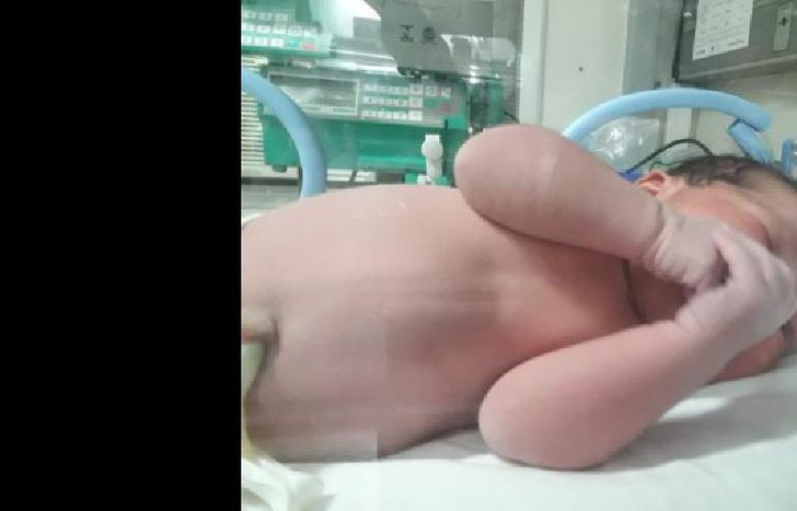 Se llama Daniela y está muy bien de salud.