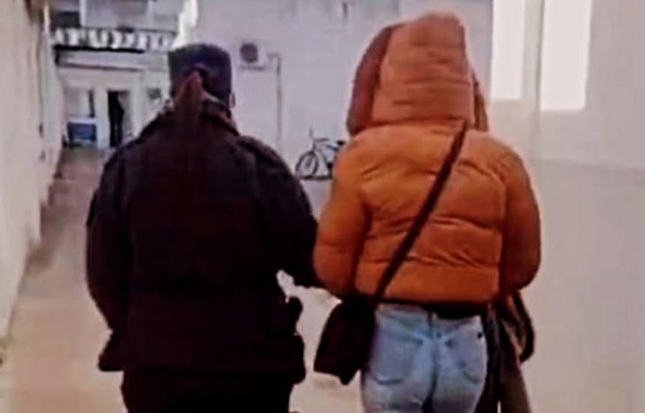 La joven estaba prófuga de la Justicia de Lomas.