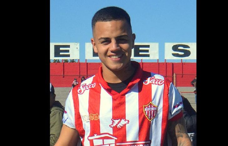 El futbolista es categoría 99 y se desempeña como volante ofensivo