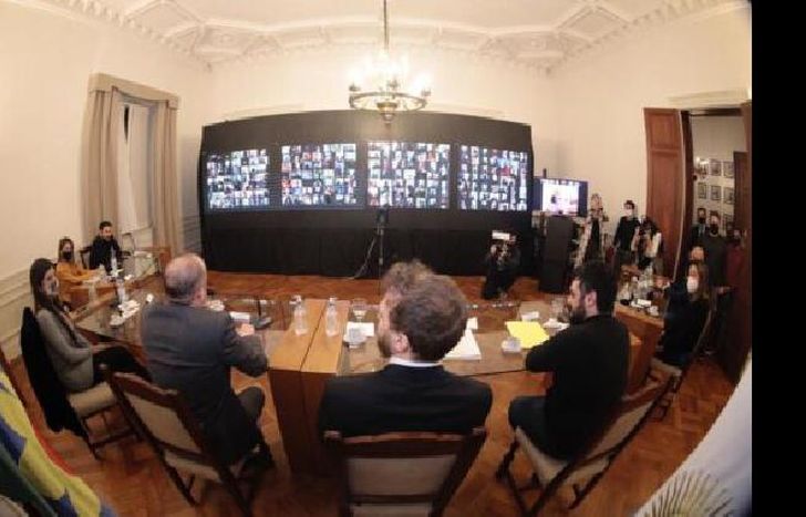 Representantes de instituciones locales participaron por videoconferencia.