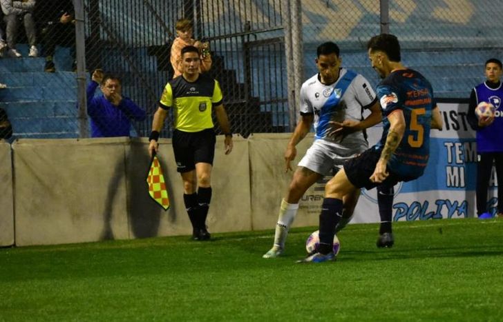 Temperley no pudo romper el cero ante Guillermo Brown.