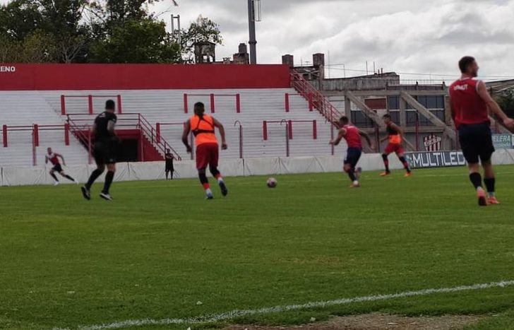 Talleres y Brown se midieron en Escalada.