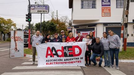 Un compromiso del Club Atlético Los Andes con las causas sociales como es la lucha de los electrodependientes. Un compromiso del Club Atlético Los Andes con las causas sociales como es la lucha de los electrodependientes.