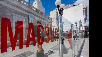 lanus cumple 74 anos