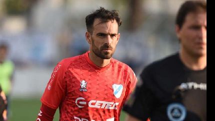 Matías Castro, uno de los puntos altos de la victoria que logró Temperley en Adrogué.