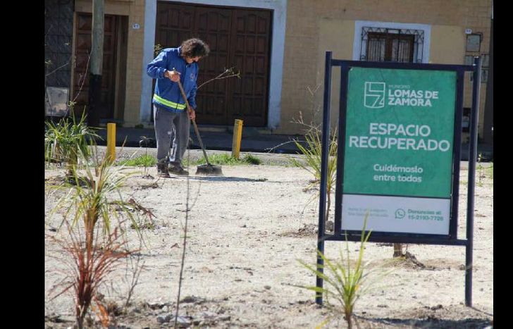 en el lugar hubo limpieza y forestación.