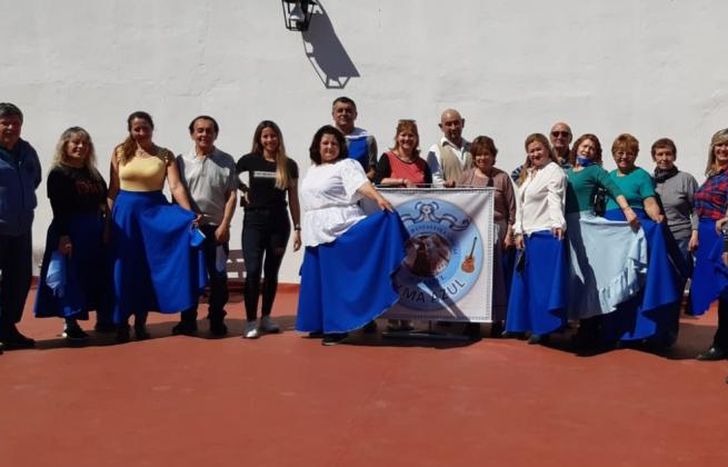 El grupo de danza local hará su presentación.