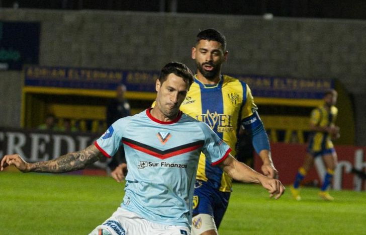 Brown espera por el partido ante el Bohemio.