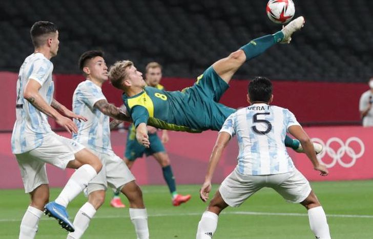Por el Grupo C, Argentina arrancó con una dura derrota.