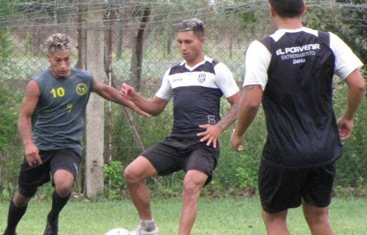 Los de Gerli terminaron con los ensayos de fútbol.