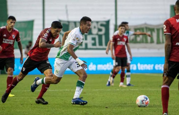 El triunfo ante River le dio una chance a Banfield.