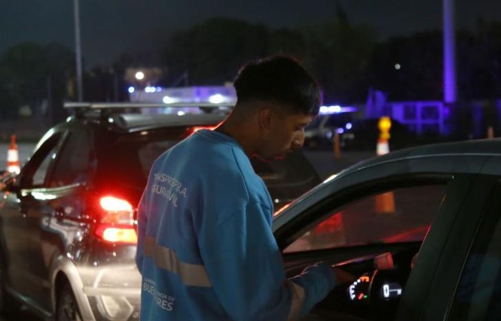 Hubo más de 2.000 operativos.