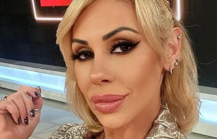 Indignada: ¿Por qué están en su contra?