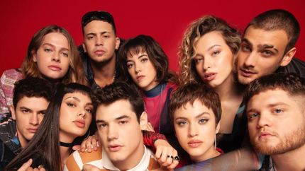 Parte del elenco.