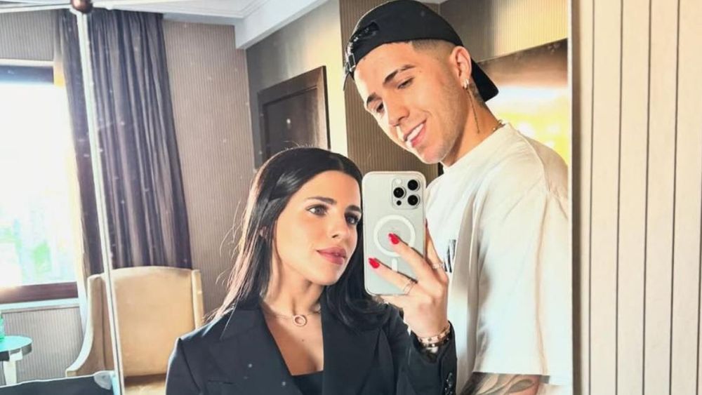 Valentina Cervantes y Enzo Fernández.