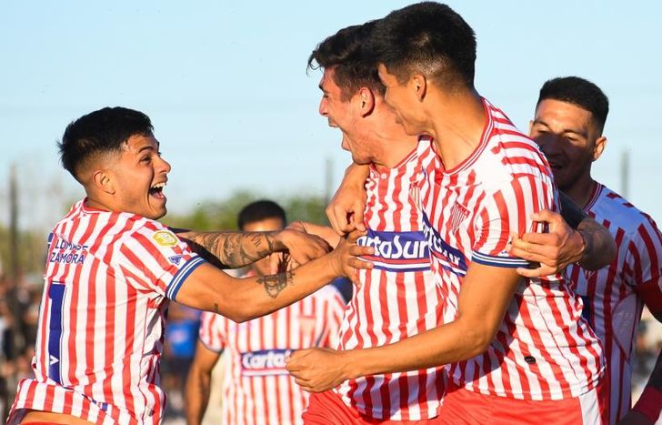 Los Andes busca nuevo entrenador.