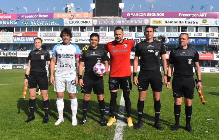 Sorteo de capitanes.