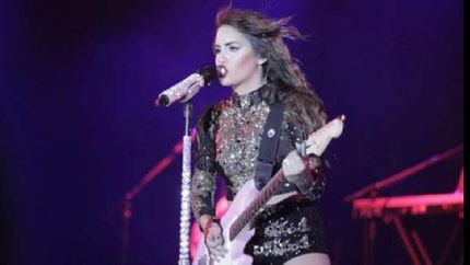 lali se suma al festival provincia emergente